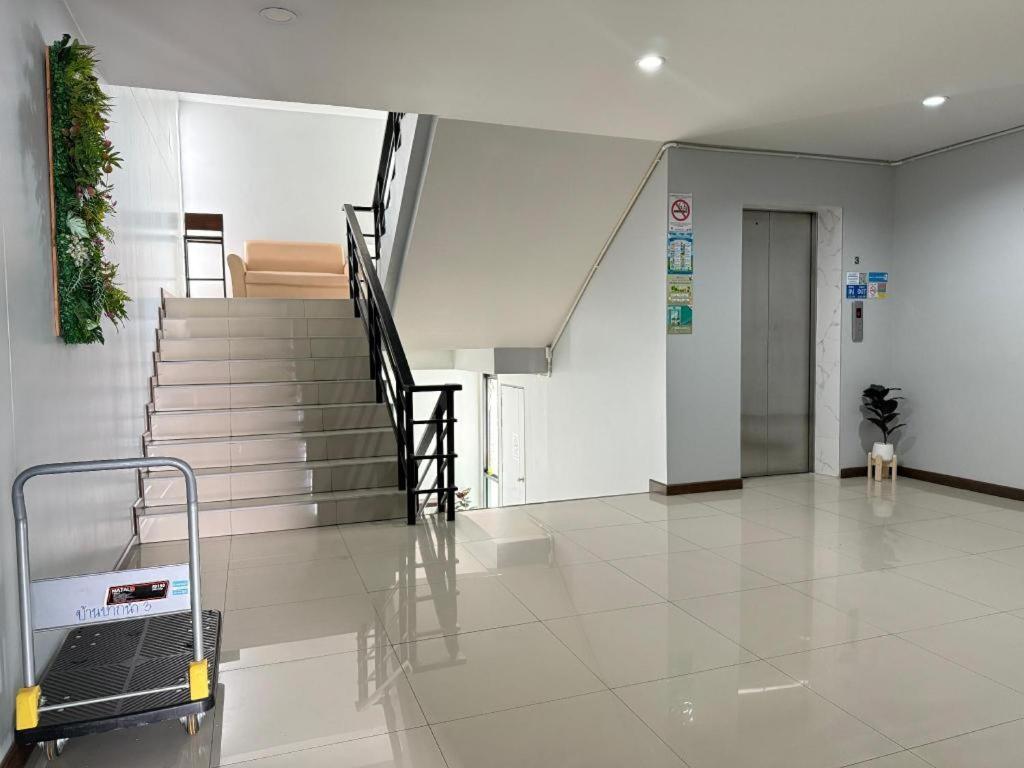 ฺbaan Paknam Hotel Samut Prakan Exterior foto