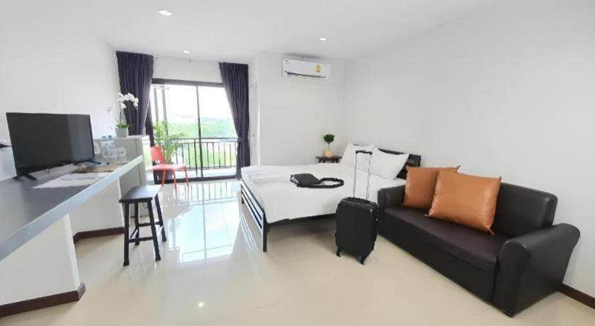 ฺbaan Paknam Hotel Samut Prakan Exterior foto