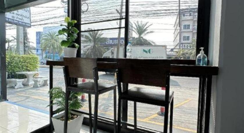 ฺbaan Paknam Hotel Samut Prakan Exterior foto