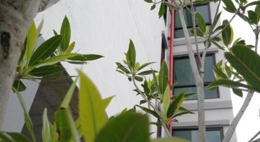 ฺbaan Paknam Hotel Samut Prakan Exterior foto