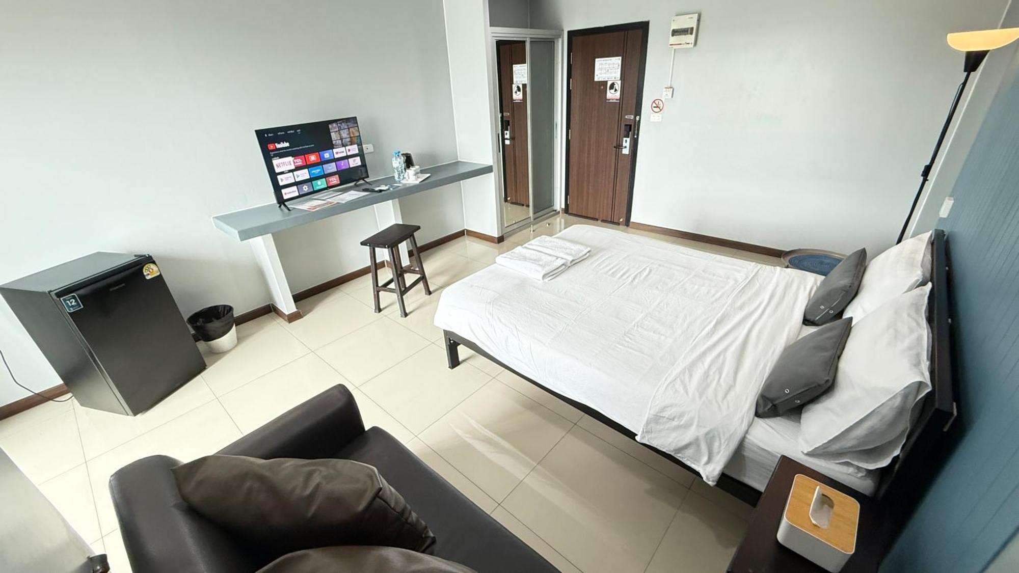 ฺbaan Paknam Hotel Samut Prakan Exterior foto